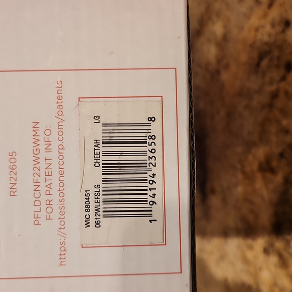 TOTES TOASTIES Cheetah Animal Print Memory Foam Slippers. NEW! Holiday Gift Idea - Picture 15 of 16